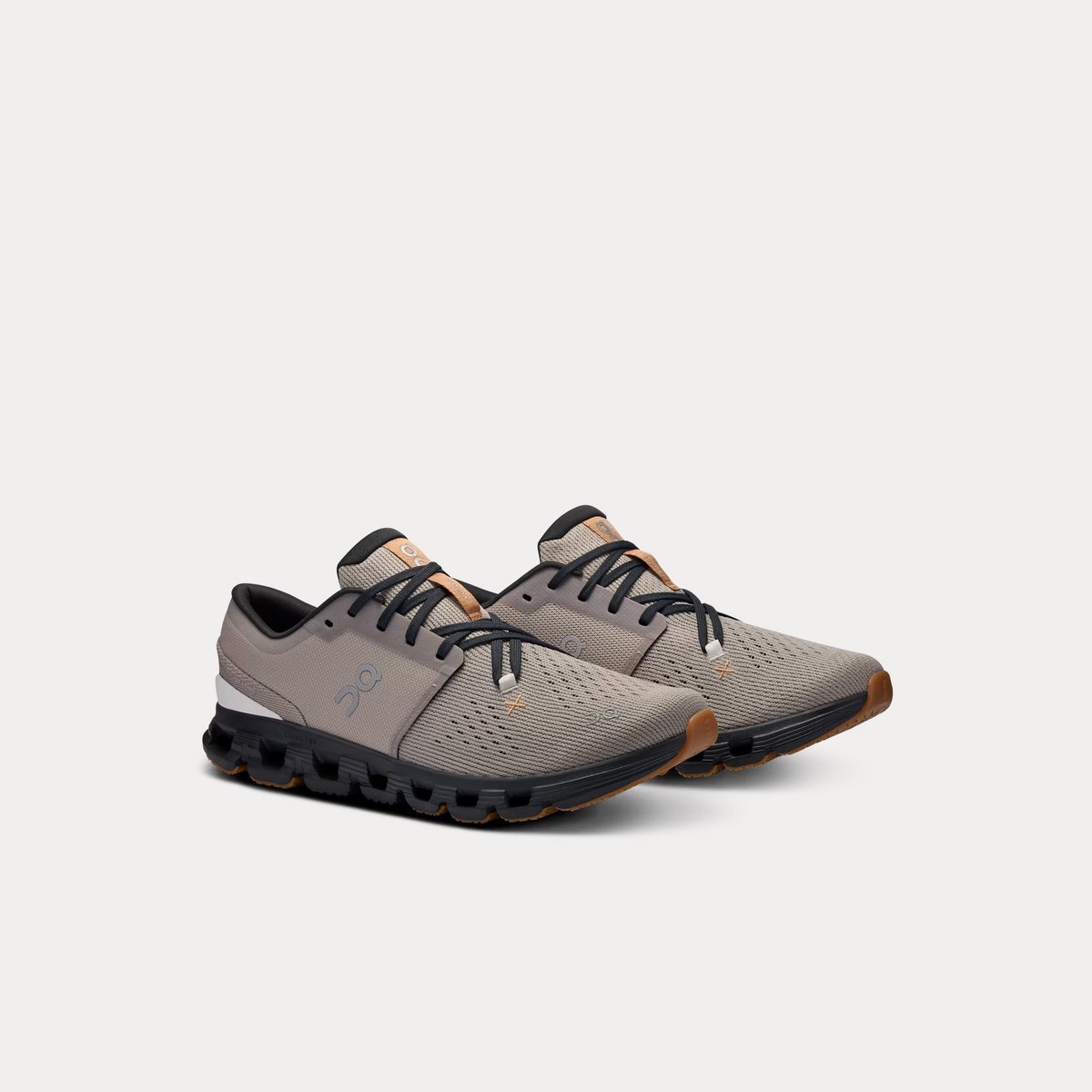 Cloud X 4 in Taupe
